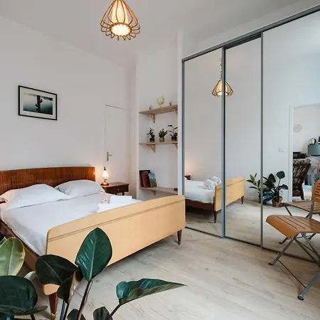Bright, Relaxing City-centre Ail Apartment Lyon